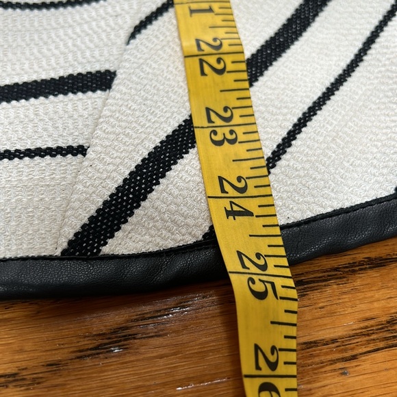 Chico’s Crossover Jacket ecru and black stripe. Size 2 (Medium).  NWT - Picture 11 of 13